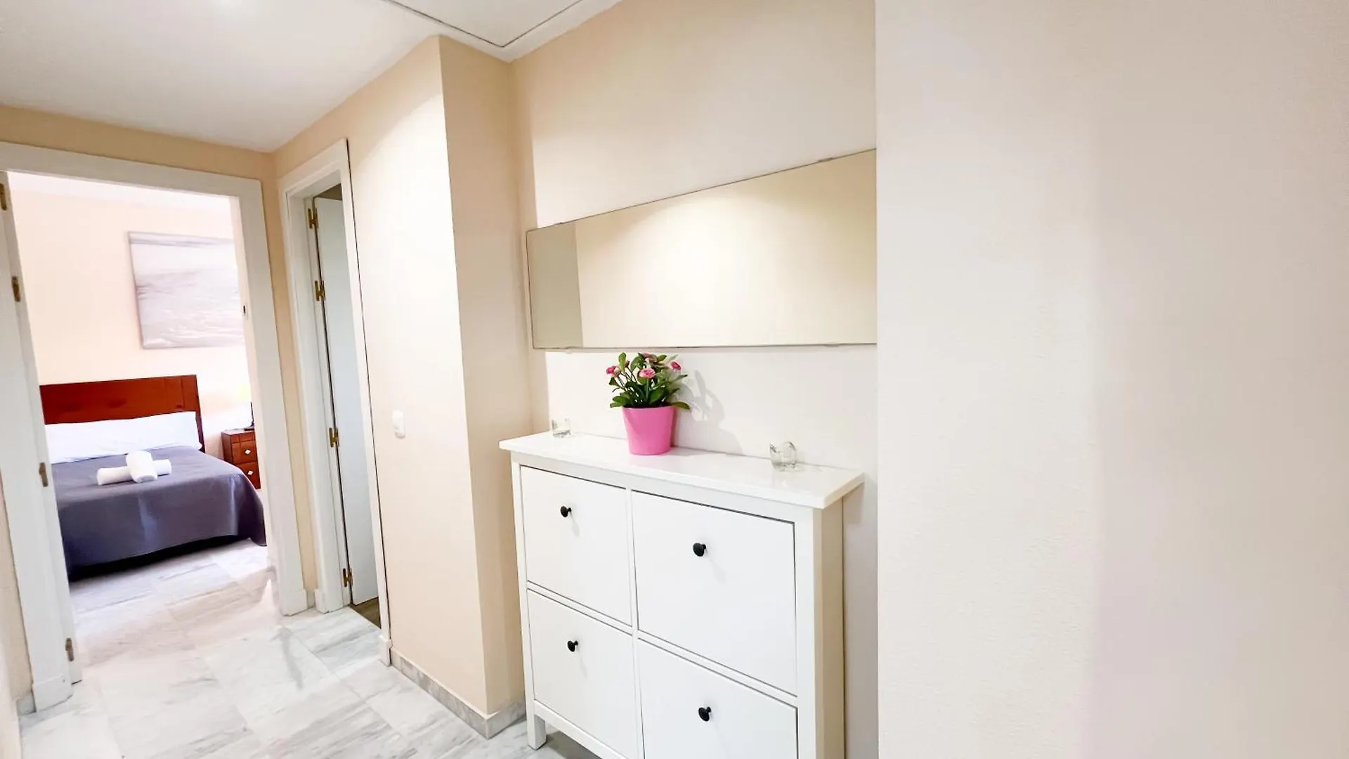 Апартаменты Apartamento La Reserva De Марбелья
